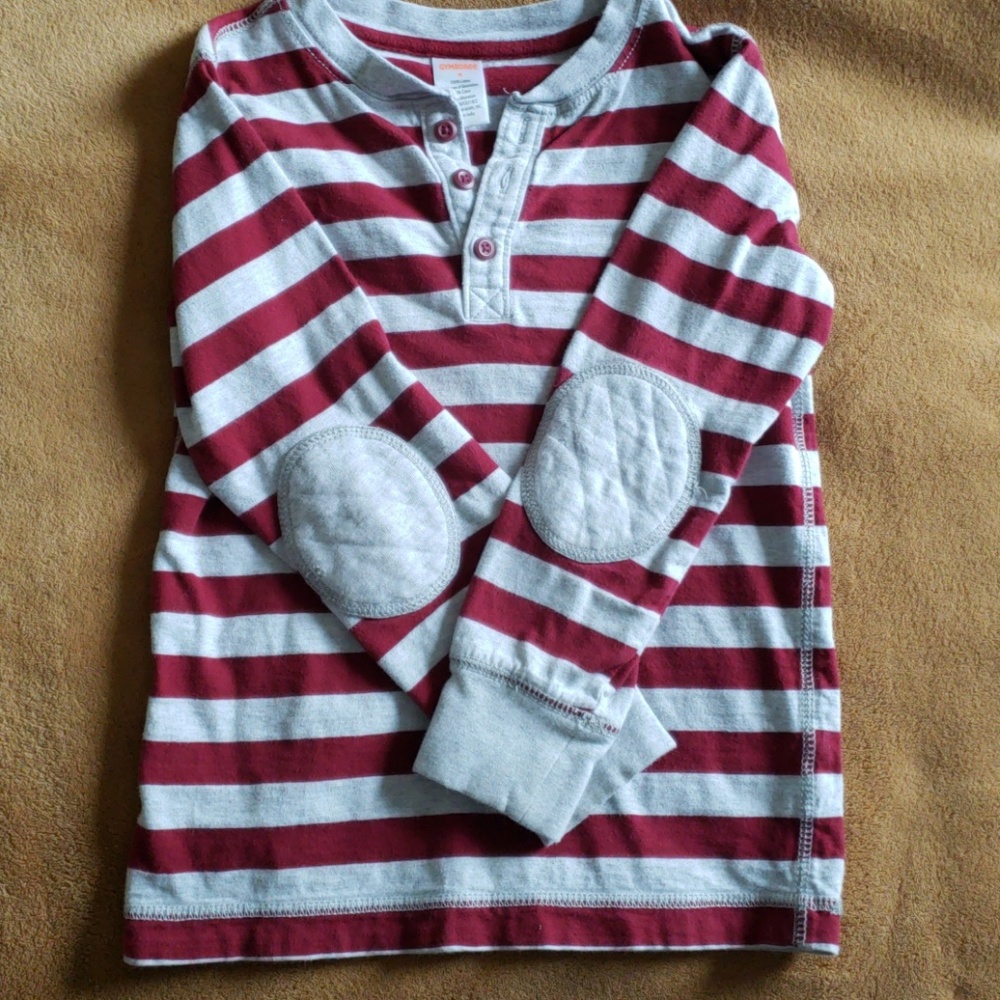 Maroon and gray boys shirt with elbow pads